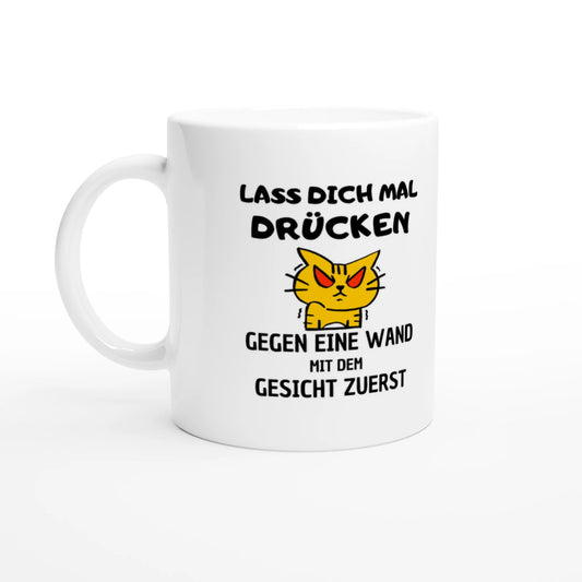 Weiße Keramiktasse 325 ml mit Aufdruck "Lass dich mal drücken. Gegen eine Wand" – Schreibtischtasse von Vollzeitfrust, Ansicht von links