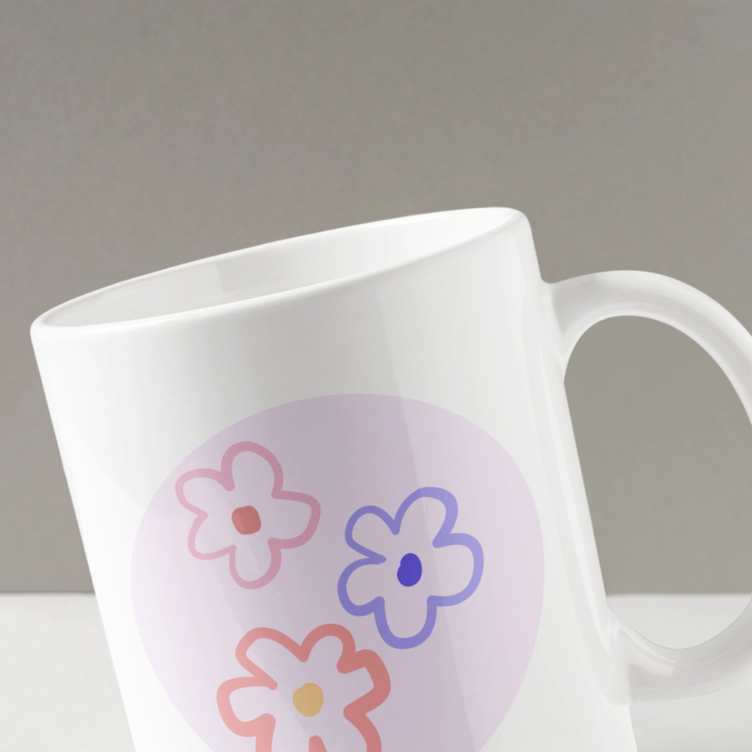 Gewöhnliche Tasse ohne Spruch – der Unterschied zu einer Vollzeitfrust Bürotasse mit Haltung