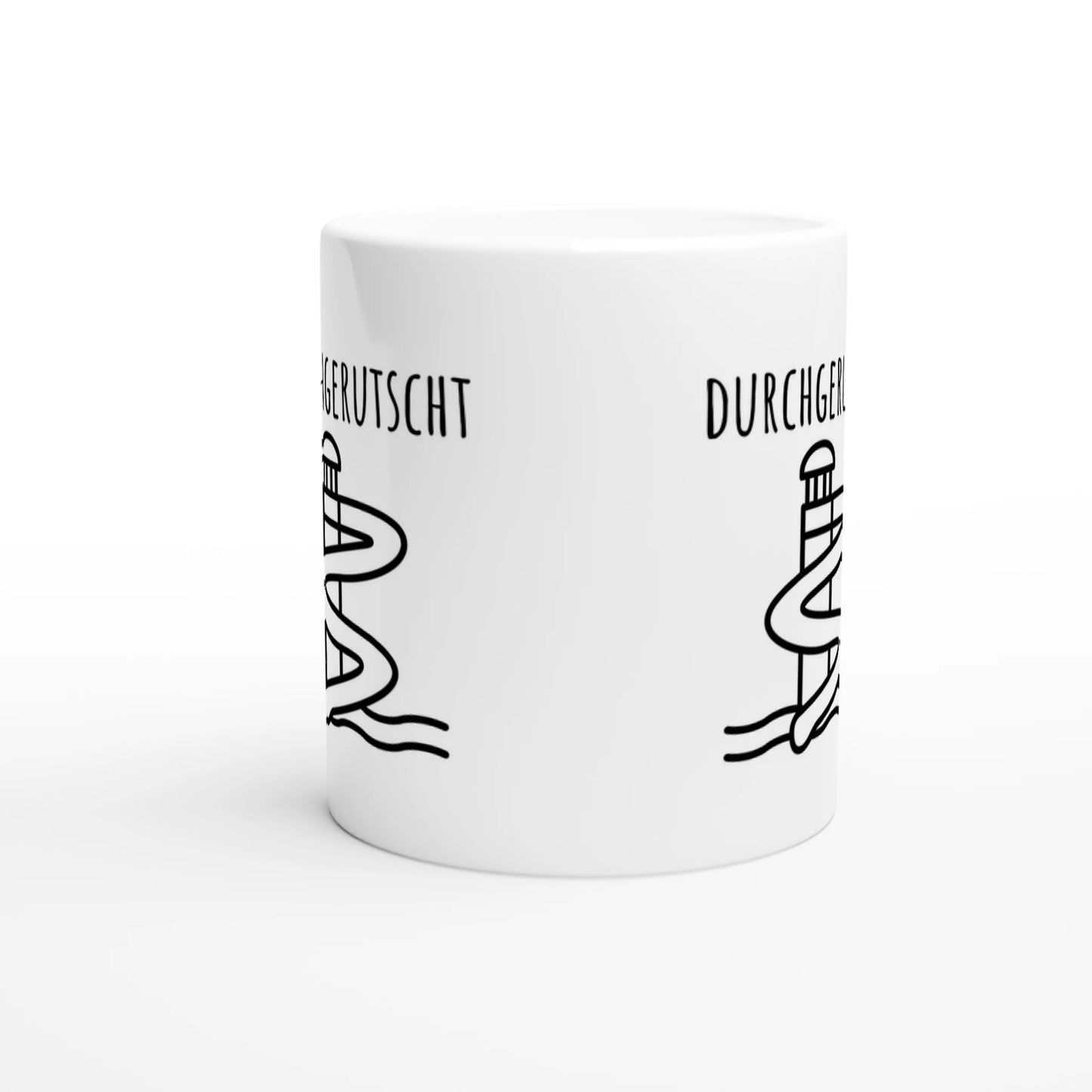Weiße Keramiktasse mit Aufdruck "Durchgerutscht" – Rundumsicht der Bürotasse von Vollzeitfrust