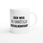 Weiße Keramiktasse 325 ml mit Aufdruck "Geh weg, du unnötiger Sozialkontakt" – Schreibtischtasse von Vollzeitfrust, Ansicht von rechts
