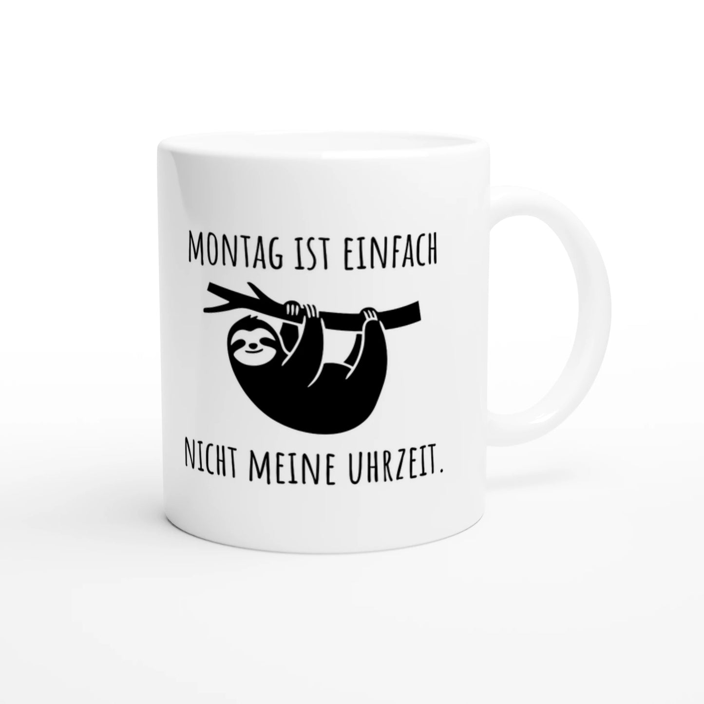 Weiße Keramiktasse 325 ml mit Aufdruck "Montag ist einfach nicht meine Uhrzeit" – Schreibtischtasse von Vollzeitfrust, Ansicht von rechts