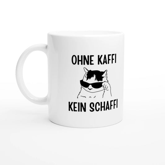 Weiße Keramiktasse 325 ml mit Aufdruck "Ohne Kaffi kein Schaffi" – Schreibtischtasse von Vollzeitfrust, Ansicht von links