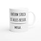 Weiße Keramiktasse 325 ml mit Aufdruck "Unterm Strich ist alles besser" – Schreibtischtasse von Vollzeitfrust, Ansicht von rechts
