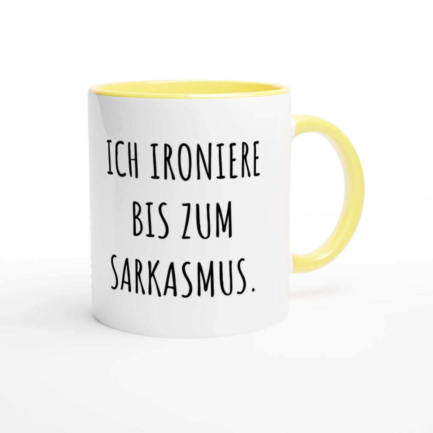 Zweifarbige Keramiktasse 325 ml mit Aufdruck "Ich ironiere bis zum Sarkasmus" in Gelb – Schreibtischtasse von Vollzeitfrust
