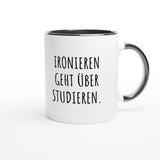 Zweifarbige Keramiktasse 325 ml mit Aufdruck "Ironieren geht über Studieren" in Schwarz – Schreibtischtasse von Vollzeitfrust
