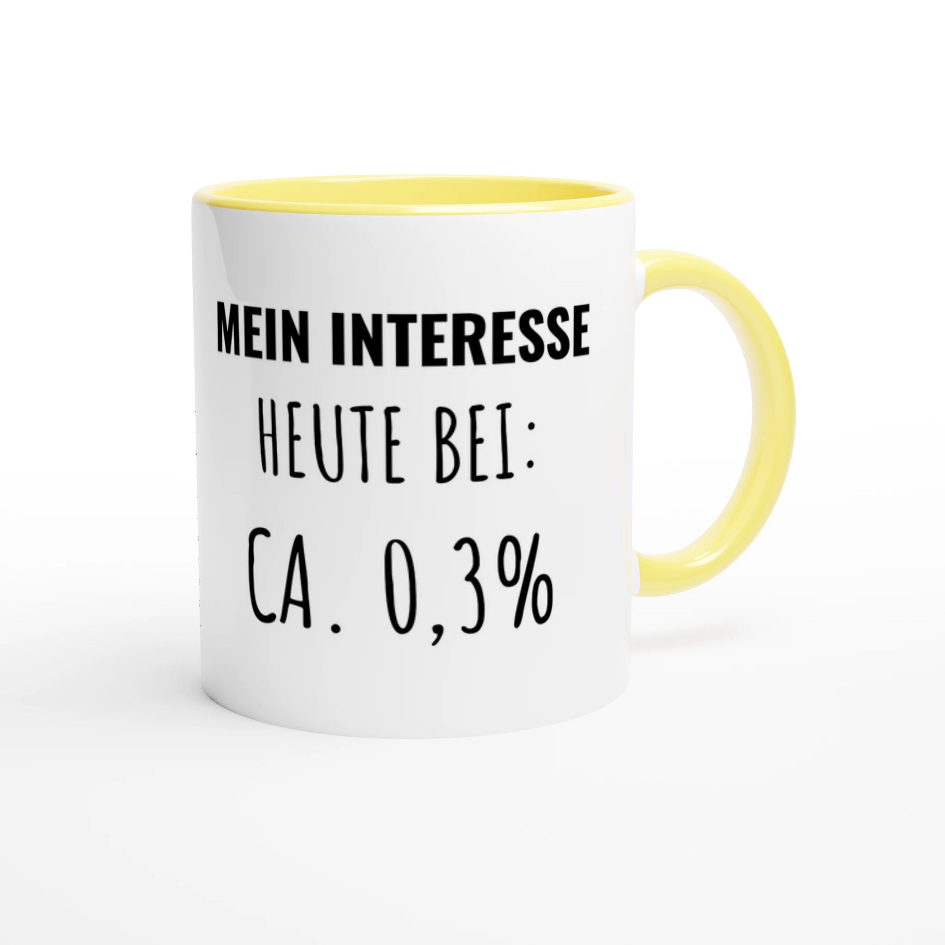 Zweifarbige Keramiktasse 325 ml mit Aufdruck "Mein Interesse heute bei: ca. 0,3%" in Gelb – Schreibtischtasse von Vollzeitfrust
