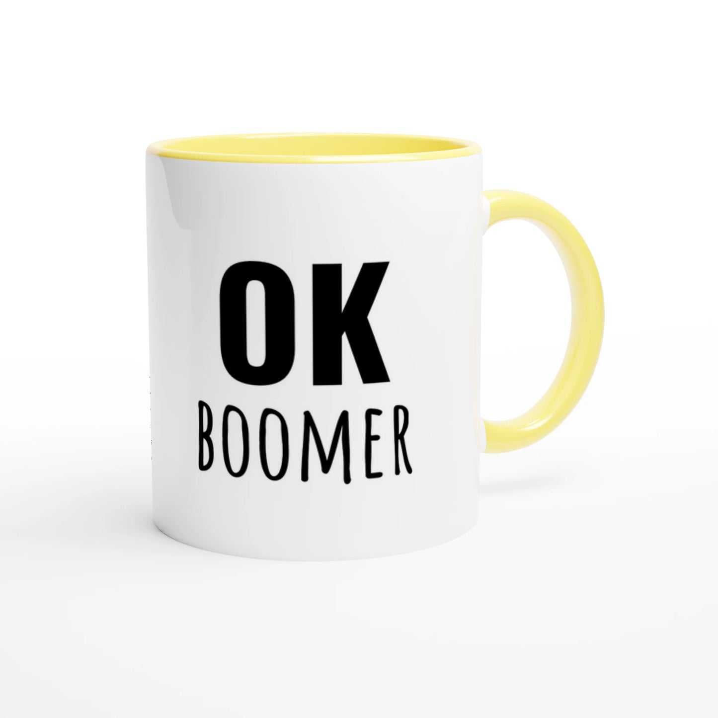 Zweifarbige Keramiktasse 325 ml mit Aufdruck "Ok Boomer" in Gelb – Schreibtischtasse von Vollzeitfrust
